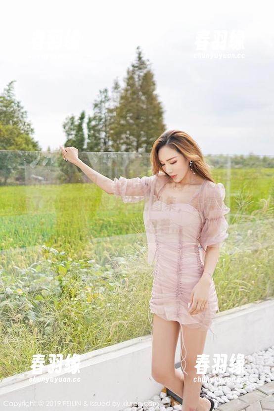 Feilin嗲囡囡 - 好吧，SiByl李思宁给我搞了个定制的银发芭比图集，看得我脑子里一阵乱想着...