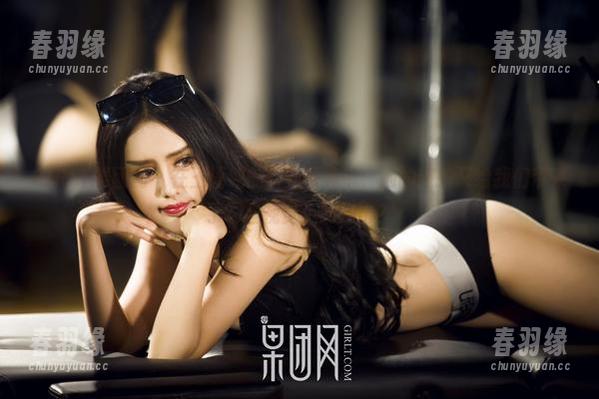 GIRLT果团网 - 在王语纯的最新图库中，她的旅拍又给我们带来了哪些视觉上的冲击？