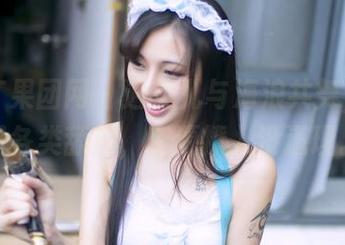 GIRLT果团网 - 通灵儿与海浪共舞，图片里各类舔屏，资源撩人没道理。