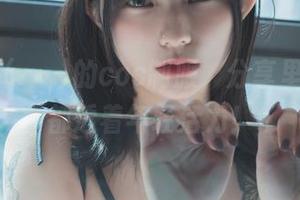 Hizzy(히지)的cos制服，分享里里外外都透着年轻活力！