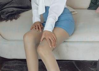 HuaYang花漾 - 美图中的张思允Nice，职业装为啥看起来如此撩人？