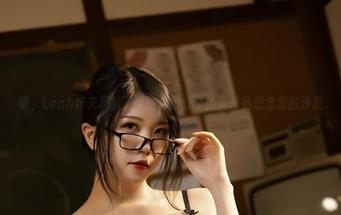 哦，Leah梓未居家了！这套图分享的我开始想念我的沙发