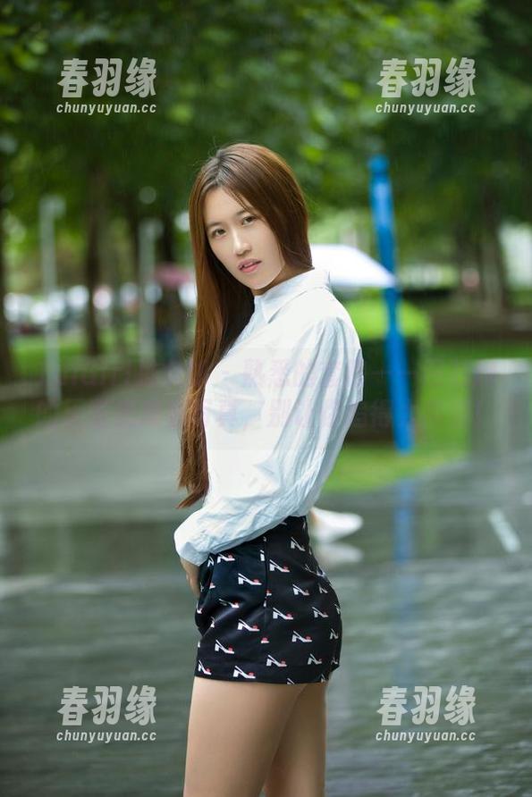 TuiGirl推女郎 - 熟悉的套路——田芯娜的无圣光皮衣写真，别让你追得太离谱！