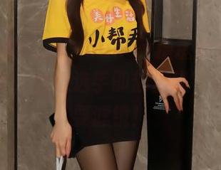 Xiuren秀人网 - Candy糖糖的灰丝系列这波操作，壁纸选手即刻出道，根本不需要滤镜！