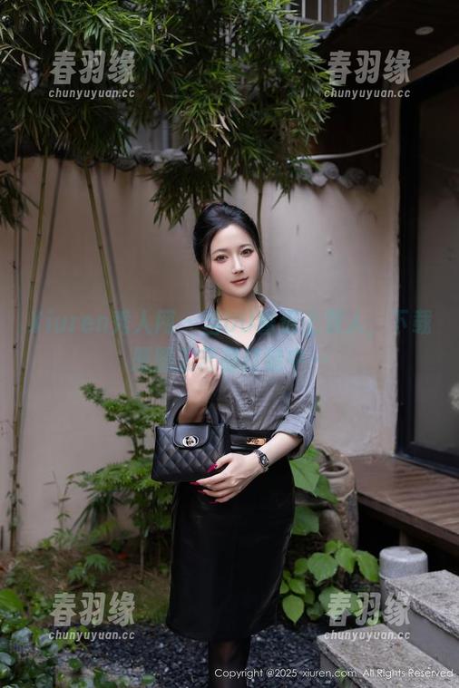 Xiuren秀人网 - 当UU酱遇上双人，下载原图工艺品打造中…