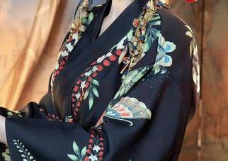 Xiuren秀人网 - 安娜金的JK写真，翻开图册，每一页都是捉摸不透的心思？