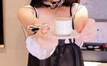 Xiuren秀人网 - 尹甜甜的内衣图包，炙手可热，下载就别后悔了！