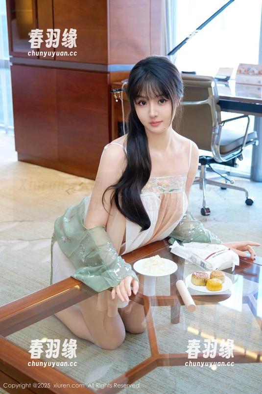 Xiuren秀人网 - 林好好：学姐写真免费派送，快戳进去哦