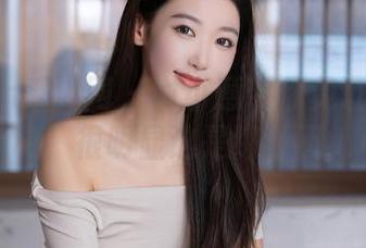 Xiuren秀人网 - 谢小蒽带你见证原图的飙汗运动，很明显这是练身不练心吧！