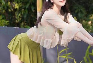 Xiuren秀人网 - 可爱的香澄在东京和她的黑丝美图，免费的体验似乎藏着点小心思？