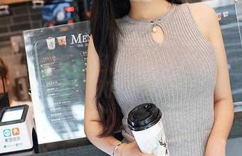 YouMi尤蜜荟 - 这是你没见过的原图：合法萝莉的双人游戏