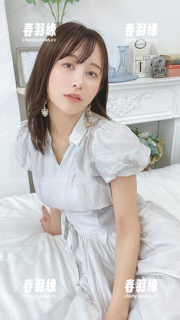 いくみ(育美)在水手服里，图包拿去不谢作品多到让人停不下来！