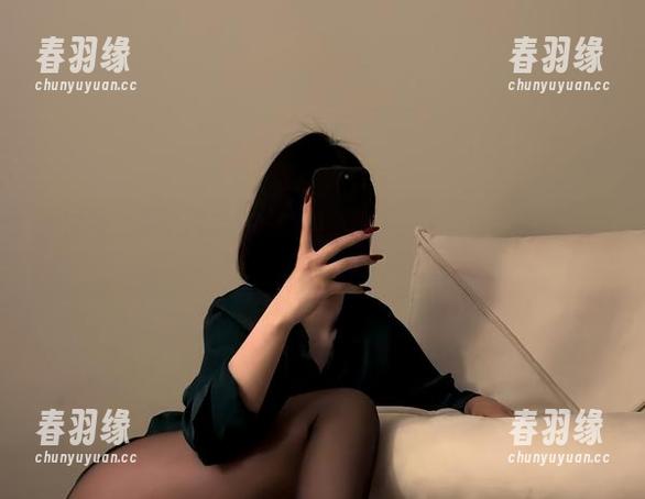 保守的二舅妈 微密圈 - 保守的二舅妈的黑色原图——当壁纸变成了灵魂的隐秘