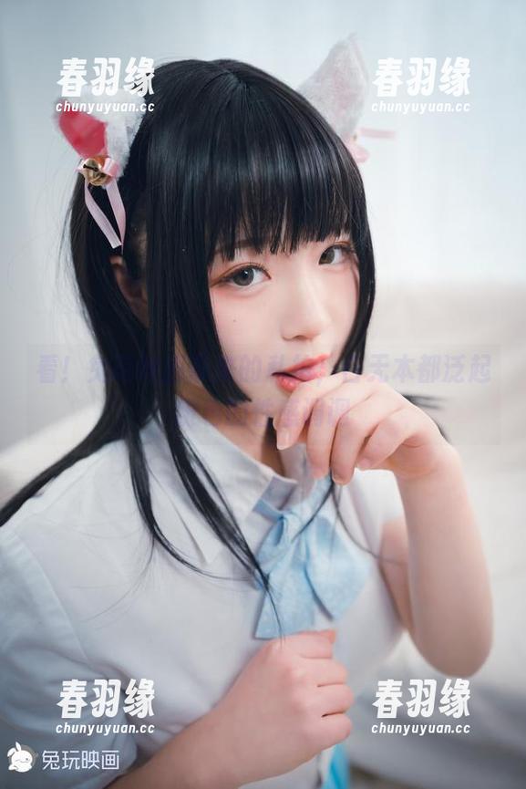 看！兔玩映画带来的私拍，白无本都泛起粉色的性感调调