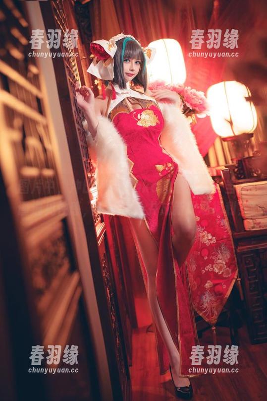 图片中，冲田凛花rinka的职业装：当严谨遇见性感，能不能合并成新职场福利？