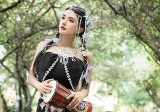微密圈 - 都说毛衣是秋冬的救星，古阿扎的这系列合集，看着我快得右边再加几件衣服了！