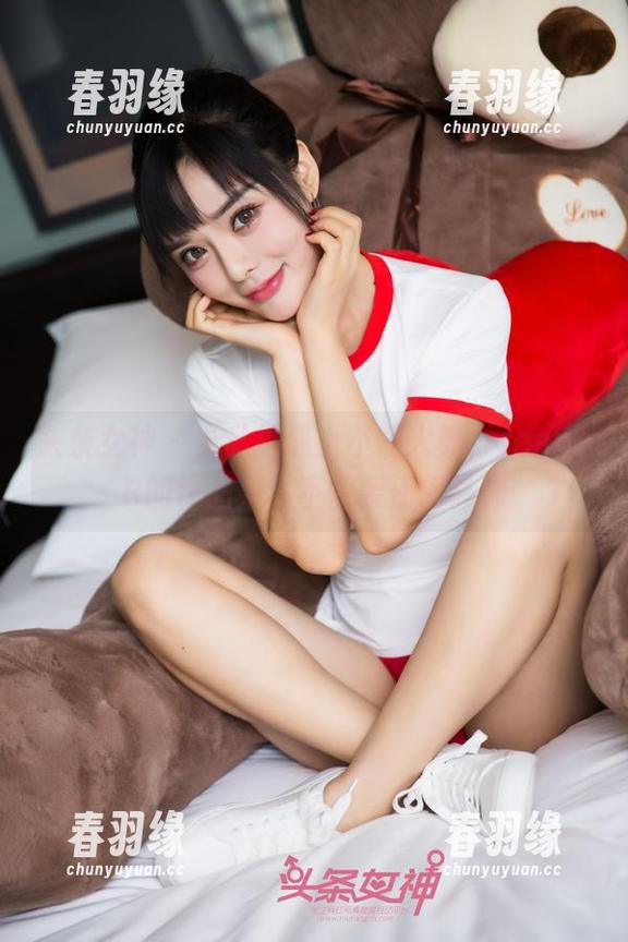 头条女神 - 当私拍遇上不知火舞，JennyR的作品果然不需要任何修饰