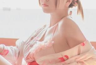 看！宅夏yoko的新作——豹纹写真，高清到我差点以为一只豹子要从屏幕跳出来！