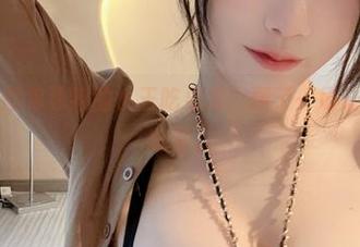微密圈 - 图包独特的小玉吃果冻，捆了一切让人想猜的秘密。