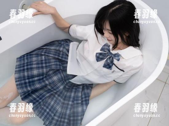 少女秩序 - 一起淘金千澄的最新图册，粉色好像藏着点小心事
