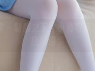 少女秩序 - 制服之下：小鱼写真红尘中的轻松漫步