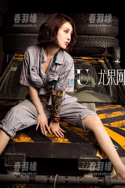 尤果网 - 这双高跟鞋，只是外表？来瞧瞧杨乔之的作品，套图太耐人寻味。