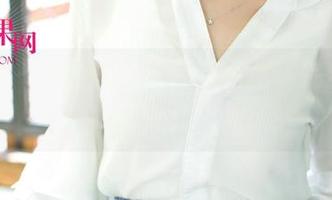 尤果网 - 套图里的王莹双马尾，完全能撩到青蛙！