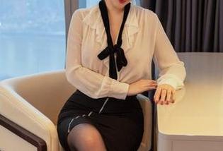 尤蜜荟 - 周大萌的毛衣：美图让人想摸一摸，壁纸也太养眼了吧！