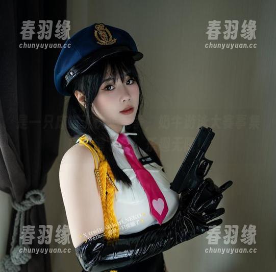 是一只废喵了快来竞争，奶牛游泳大赛事集！一键下载，乐趣无限！