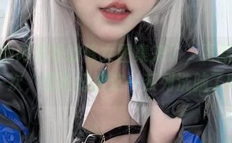 是你的阿薰呀的修女图集来了，更新一次又一次，准备好被这一系列洗脑了吗？