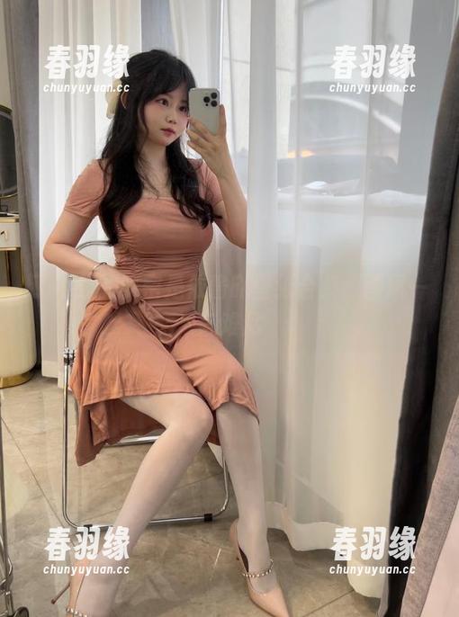 了不起的秘密是依酱吖壁纸合集，画风一言难尽