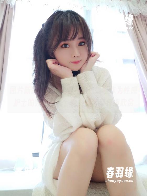 图片新鲜出炉，内容是是依酱呀作为性感护士的完美时刻，需放慢节奏仔细欣赏