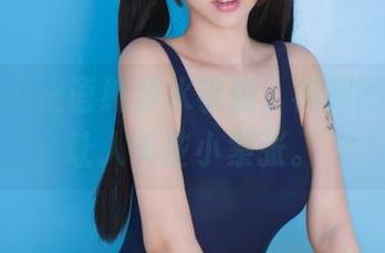 果团网 - 王语纯穿水手服，福利图片果然让人有些小紧张。
