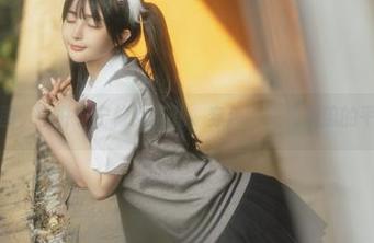 一张原图，樱井宁宁修女范儿，穿越宗教和潮流的平行线。