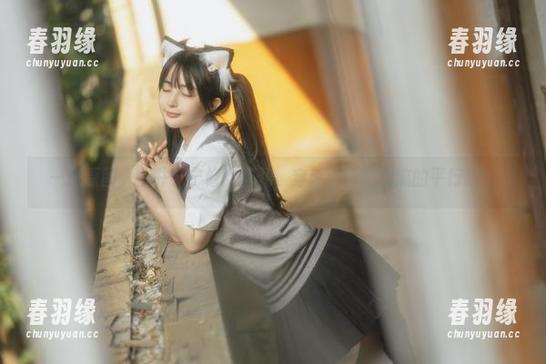 一张原图，樱井宁宁修女范儿，穿越宗教和潮流的平行线。