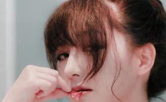 樱晚gigi的浴缸之旅：水花四溅的图集，下载有风险，请自理！