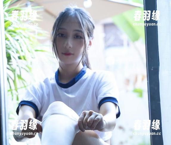 图片中浅安安的“湮灭”，每一眼都是满满的意犹未尽。