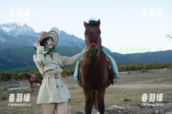 浅安安的兔女郎高清作品集，漫展的光影里，耳朵微微颤动，太抓心了！