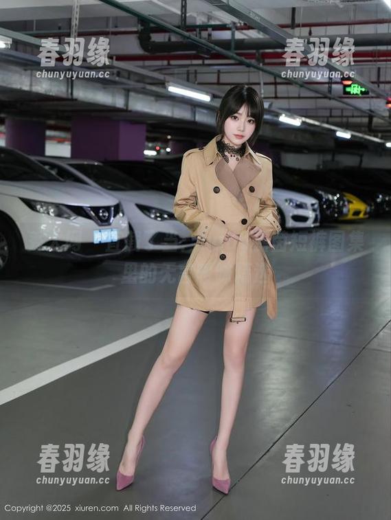 秀人网 - 直截了当：baby嘉茵短裤图集里的无言暧昧精选