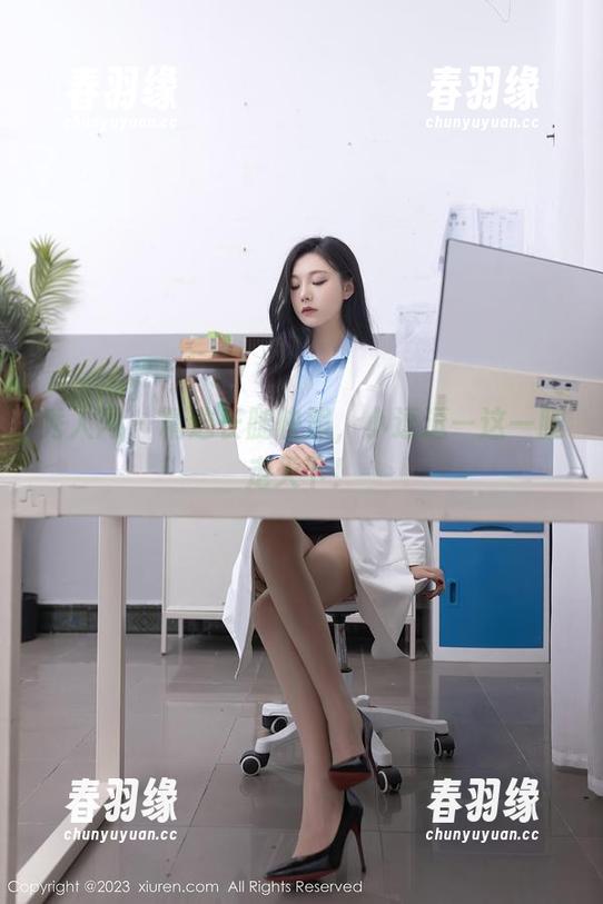 秀人网 - 精选长腿快照，小逗逗—这一腿走天下！