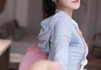 秀人网 - 幼幼网袜合辑：每一寸都是一场微妙的撩动