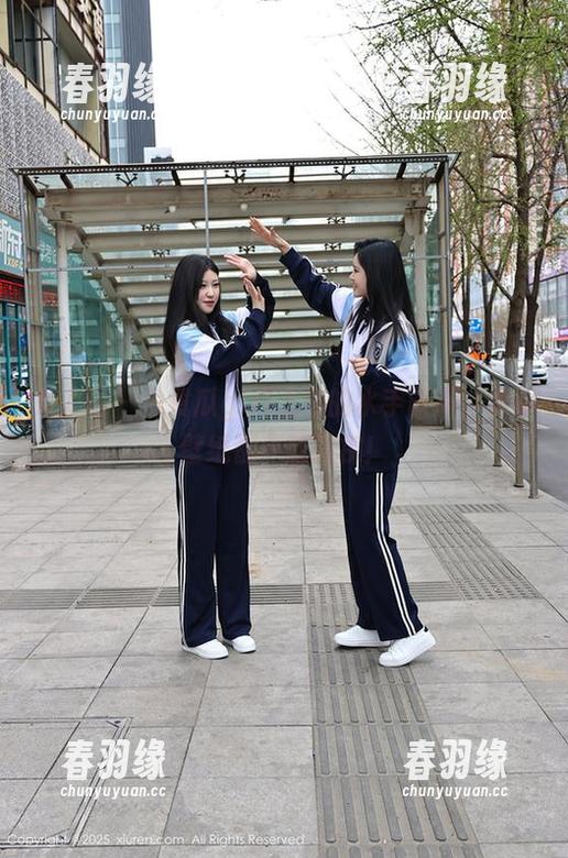 秀人网 - 拍黄瓜girl上演的水手时尚：桌面壁纸都不敢直视！
