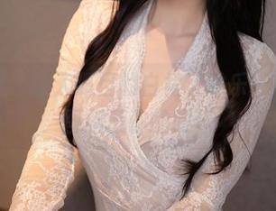 秀人网 - 让人瞩目的白裙，林乐一私拍套图招惹你的眼球
