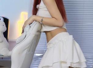 绮梦摄影 - Aubrey的精选版：图集里的资源就像我早上的咖啡，提神又上瘾