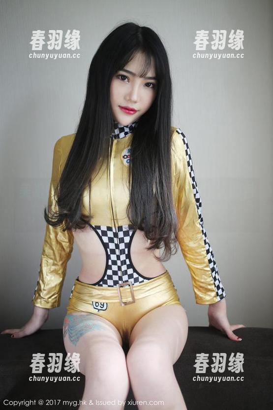 美媛馆 - 这就是沫晓伊baby的空姐图包，航班安全演示也是另一种感觉吧？