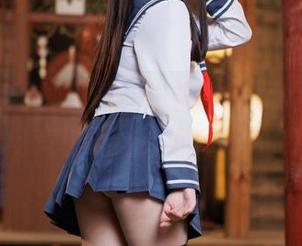 免费写真不炒冷饭，胡桃猫Kurumineko的电竞甜心让人心痒痒的哦。