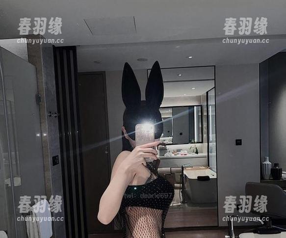 微密圈 - 在脸红Dearie的镜头下，看奶牛写真如何发光发热——原图直击！