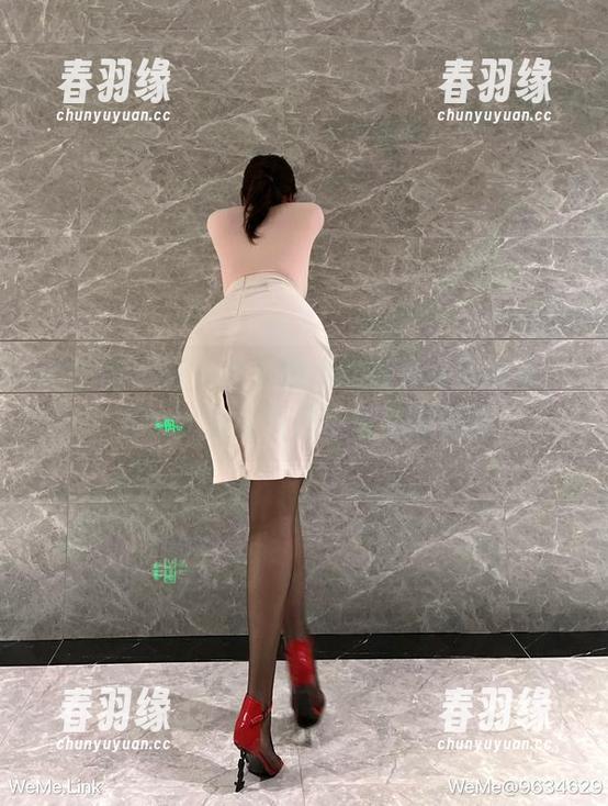 迷人的五姨太 微密圈 - 迷人的五姨太的渐变丝袜合集,果然比想象中还要吸引眼球呐