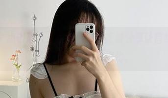 微密圈 - 点击进入，铁锤姐姐的高清分享让首组嘉宾的姿态变得如此戏剧化。