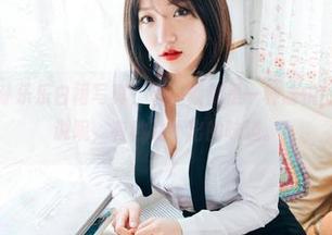 免费的韩国孙乐乐白裙写真，每一帧都是一种愉悦的忧伤，怎么说呢，有种说不出的味道。